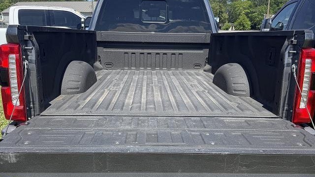 2023 Ford F-350 Super Duty Lariat