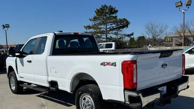 2024 Ford F-350 Super Duty XLT