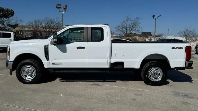 2024 Ford F-350 Super Duty XLT