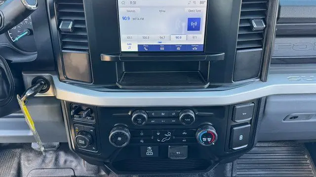 2024 Ford F-350 Super Duty XLT