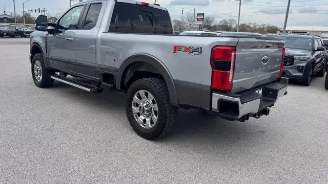 2023 Ford F-350 Super Duty Lariat