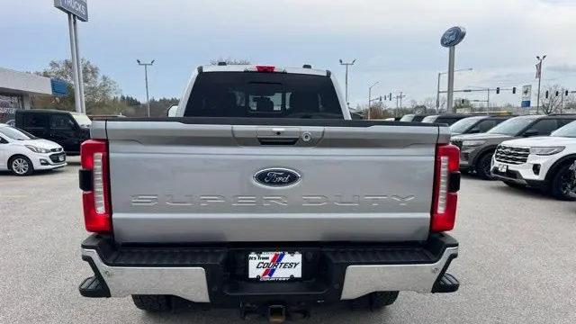2023 Ford F-350 Super Duty Lariat