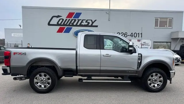 2023 Ford F-350 Super Duty Lariat