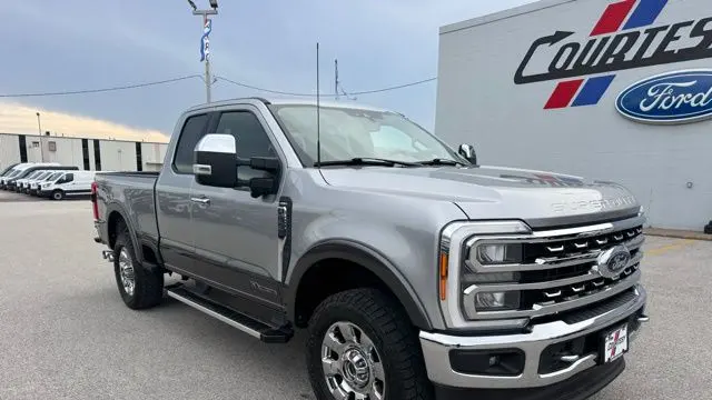 2023 Ford F-350 Super Duty Lariat