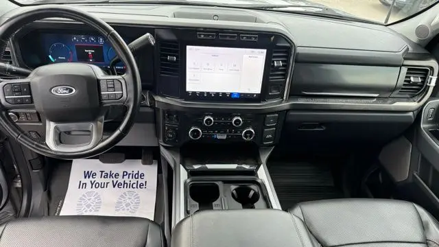 2023 Ford F-350 Super Duty Lariat
