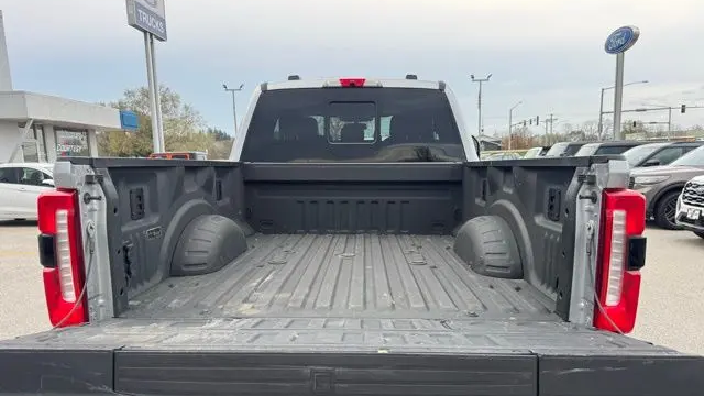 2023 Ford F-350 Super Duty Lariat