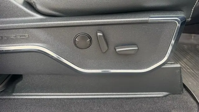 2023 Ford F-350 Super Duty Lariat
