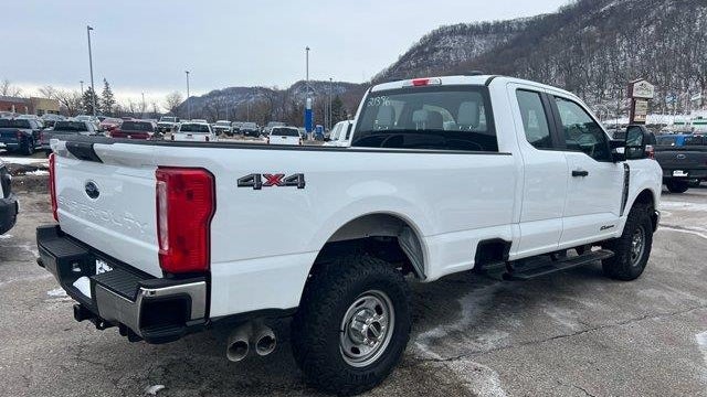 2025 Ford F-350 Super Duty XL