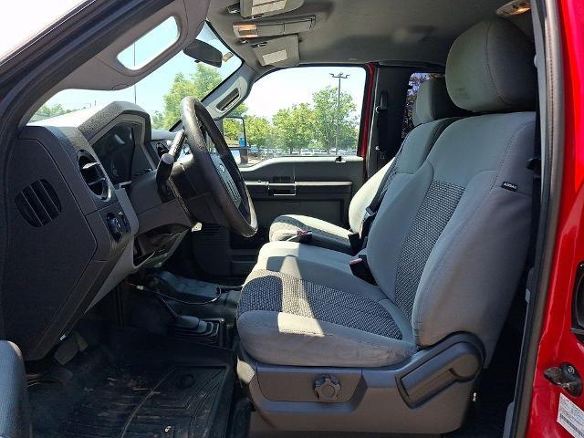2015 Ford F-350 - $25,699