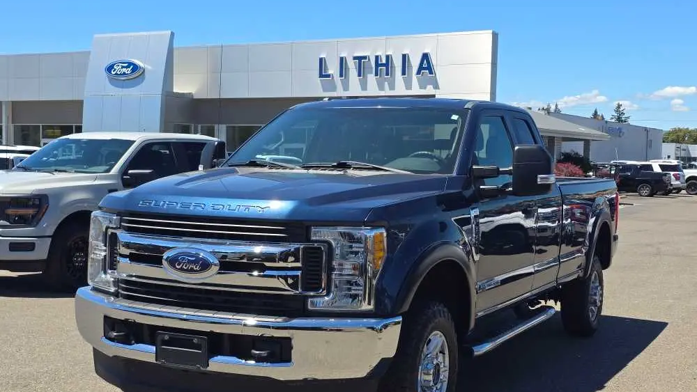 Preowned 2017 Ford F-350 Super Duty Lariat for Sale