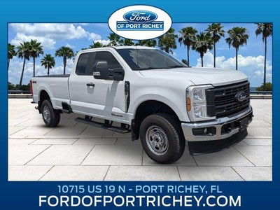 2025 Ford F-350 Super Duty 4X4 XL 4DR Supercab 8 FT. LB SRW Pickup