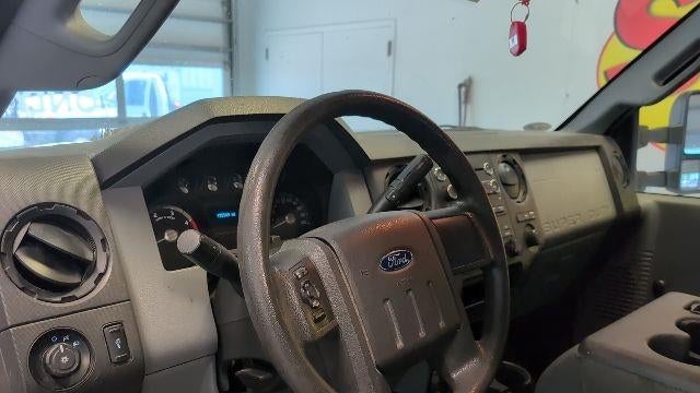 2015 Ford F-350 Super Duty XL