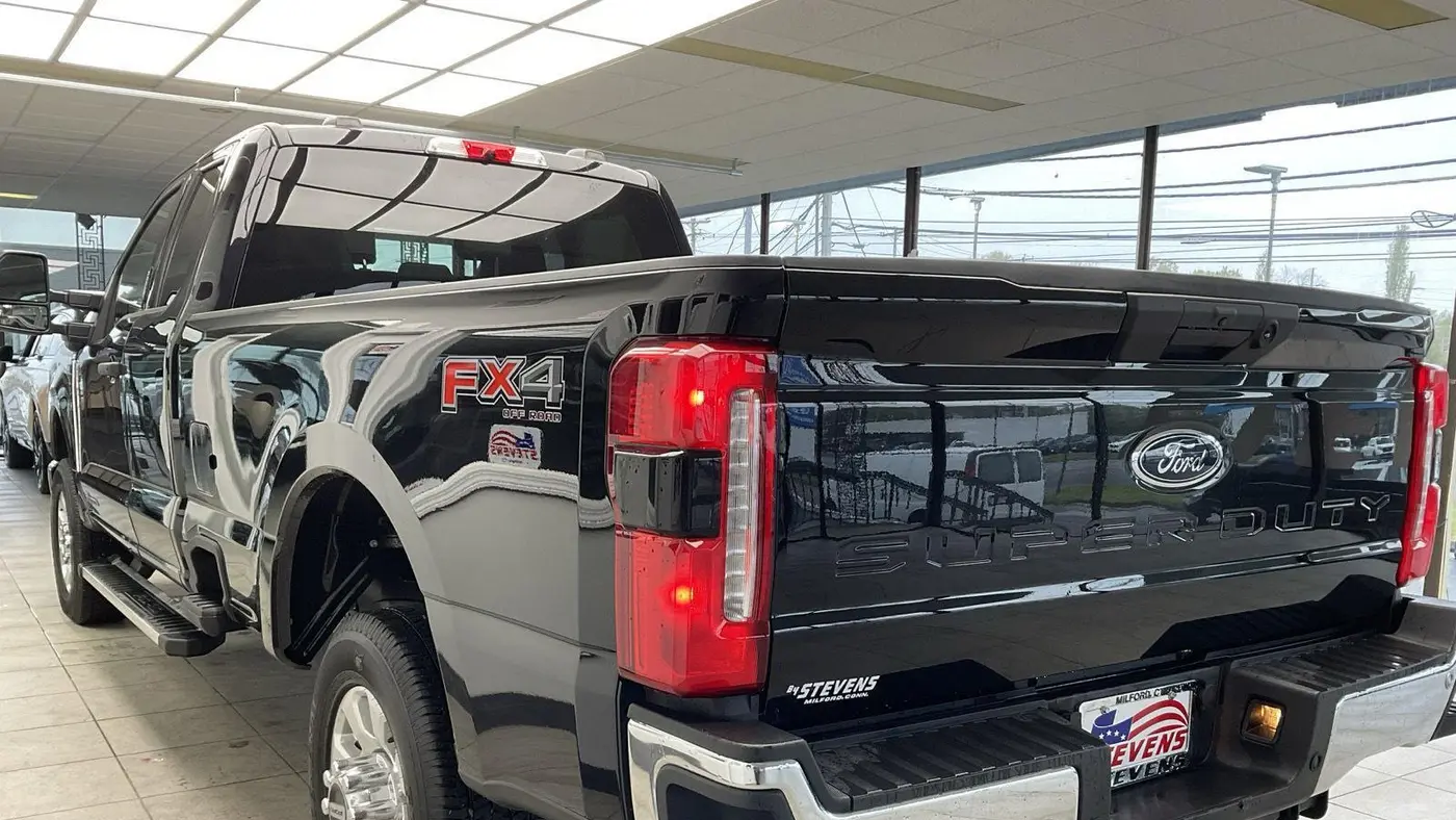 2024 Ford F-350 Super Duty XL