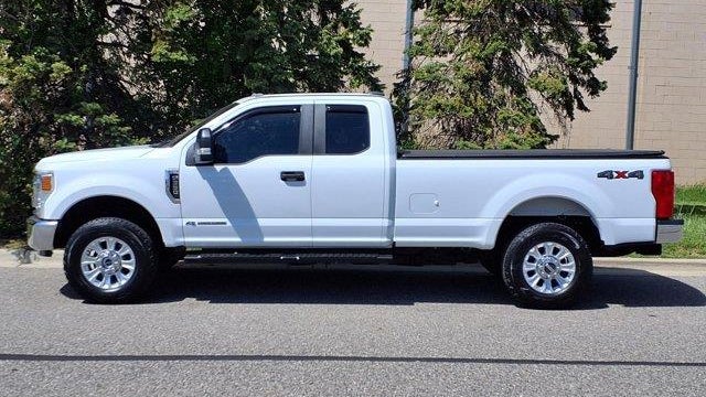 2022 Ford F-350 Super Duty Lariat