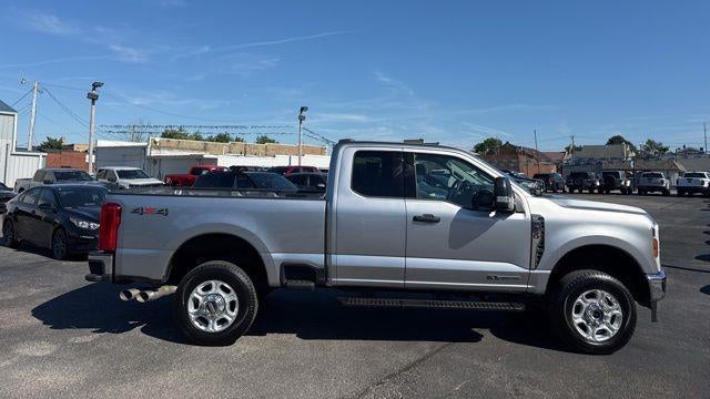 2024 Ford F-350 Super Duty Lariat