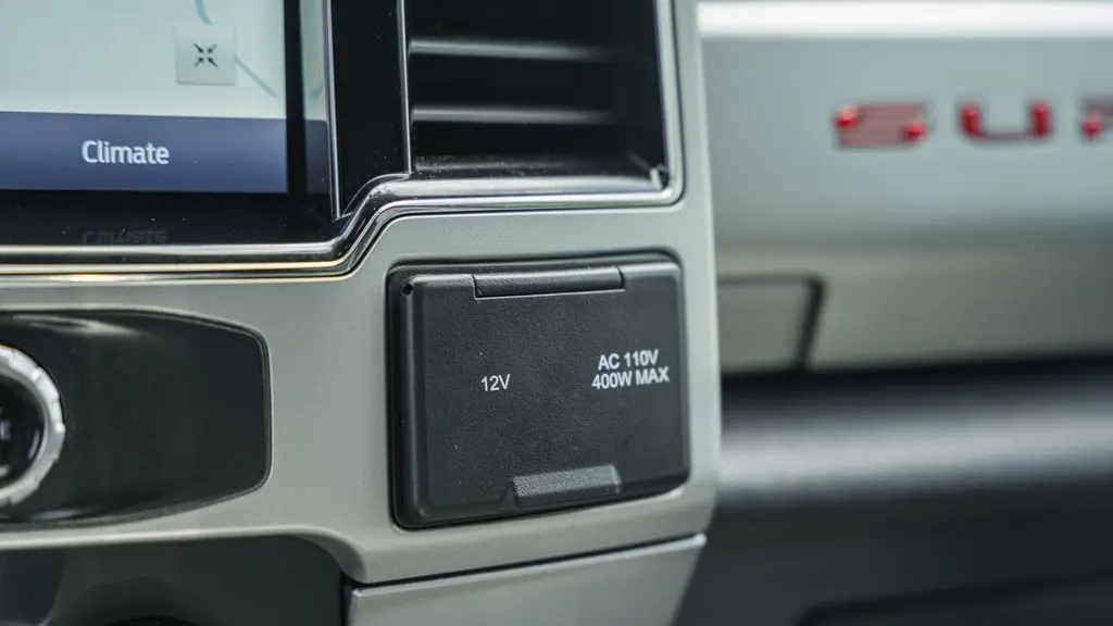 2022 Ford F-350 Super Duty XLT