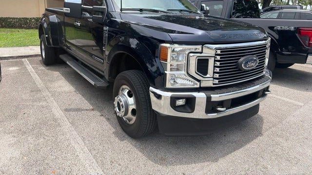 2022 Ford F-350 Super Duty Lariat