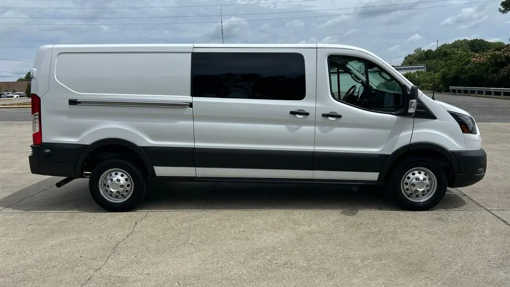 2024 Ford Transit 350 HD