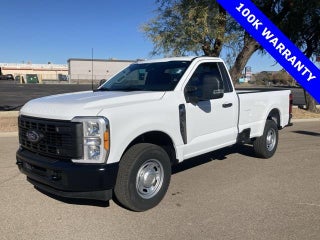 2023 Ford F-250 Super Duty with Oxford White Exterior