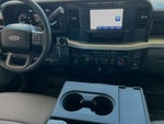 2024 F-250 Super Duty Thumbnail 9