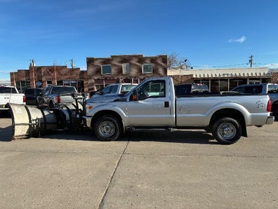 2016 Ford F-250 Super Duty 4X4 XL 2DR Regular Cab 8 FT. LB Pickup