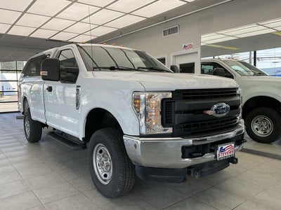 2019 Ford F-250 Super Duty 4X4 XL 2DR Regular Cab 8 FT. LB Pickup