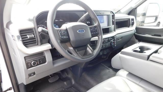 2025 Ford F-250 Super Duty XL