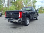 2023 F-250 Super Duty Thumbnail 3