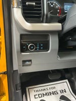 2025 F-250 Super Duty Thumbnail 8