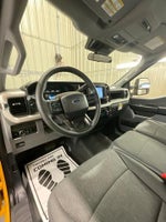 2025 F-250 Super Duty Thumbnail 9