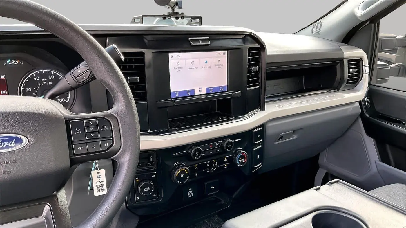 2025 Ford F-250 Super Duty XLT