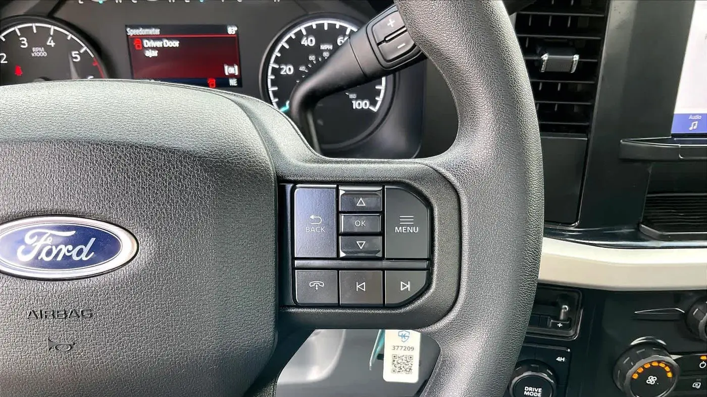 2025 Ford F-250 Super Duty XLT