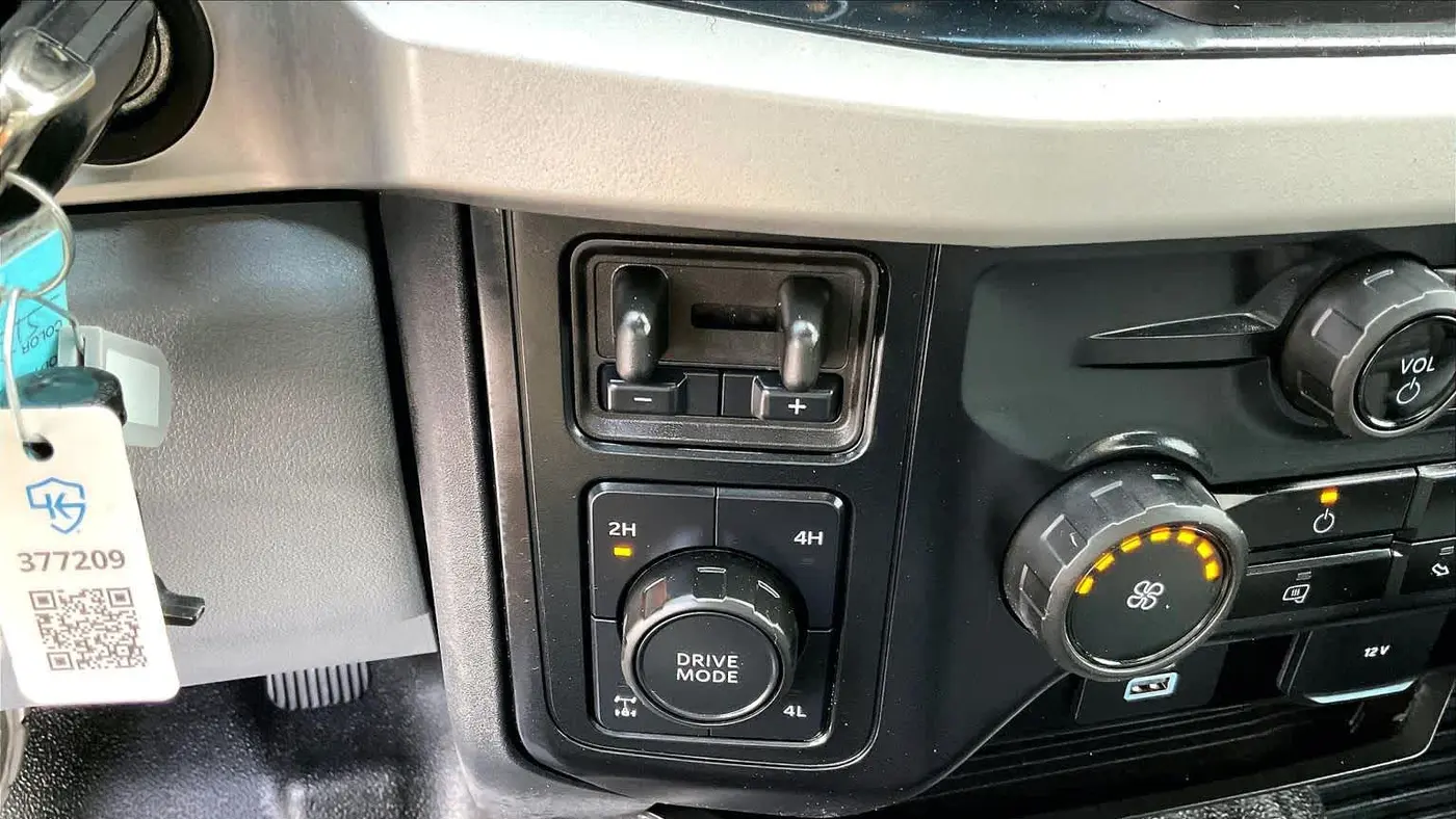 2025 Ford F-250 Super Duty XLT