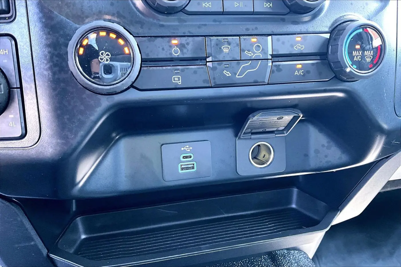 2024 Ford F-250 - $42,900