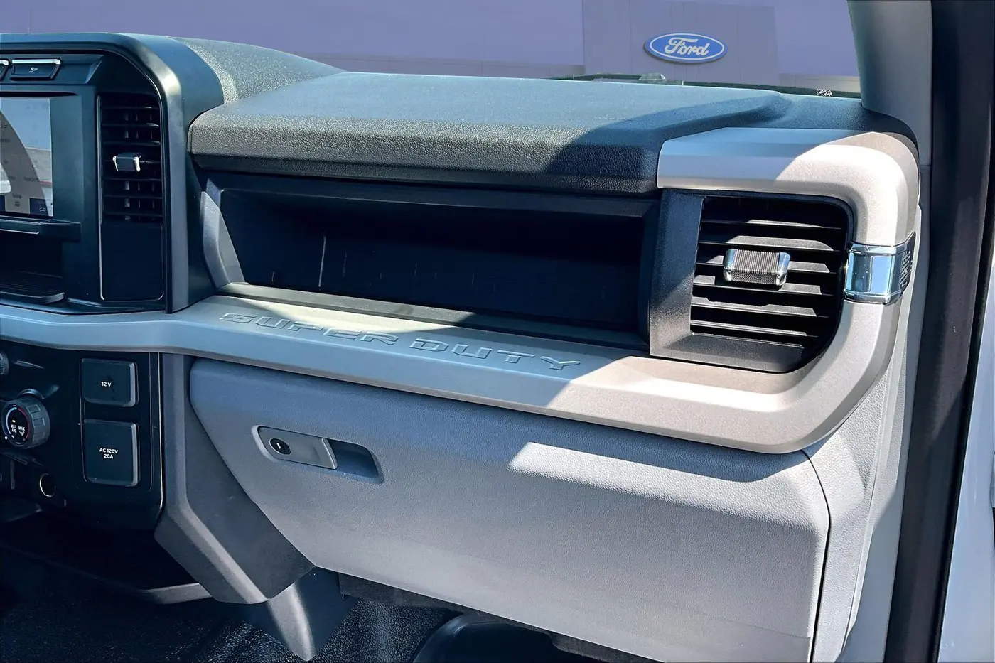 2024 Ford F-250 - $42,900
