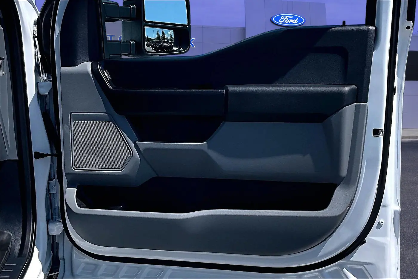 2024 Ford F-250 - $42,900