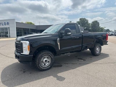 2023 Ford F-250 Super Duty 4X4 XL 2DR Regular Cab 8 FT. LB Pickup