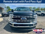 2023 F-250 Super Duty Thumbnail 2