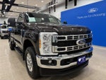 2024 F-250 Super Duty Thumbnail 2
