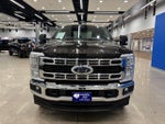 2024 F-250 Super Duty Thumbnail 3