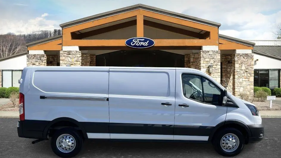 2024 Ford Transit 350 HD