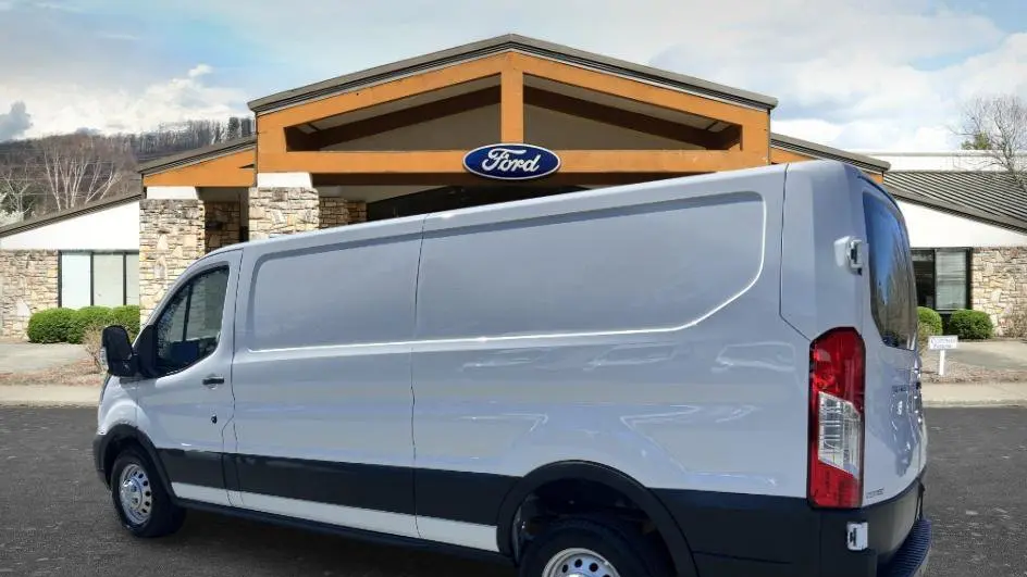 2024 Ford Transit 350 HD