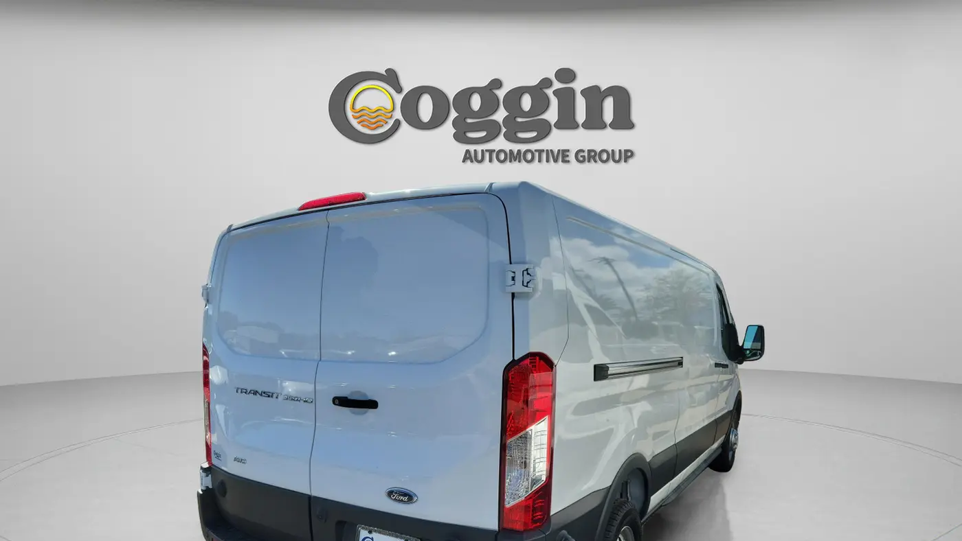 2025 Ford Transit 350 HD