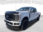 2017 F-350 Super Duty Thumbnail 2