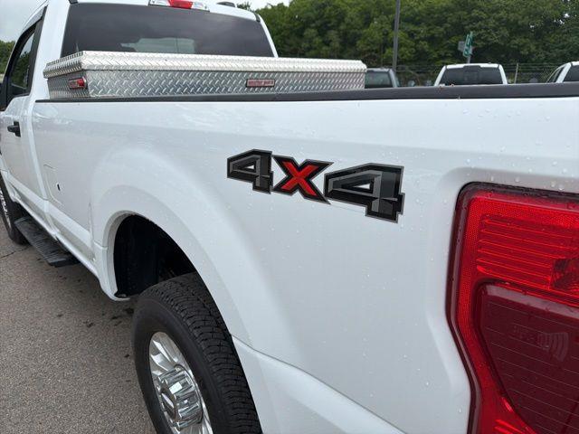 2022 Ford F-350 - $44,923