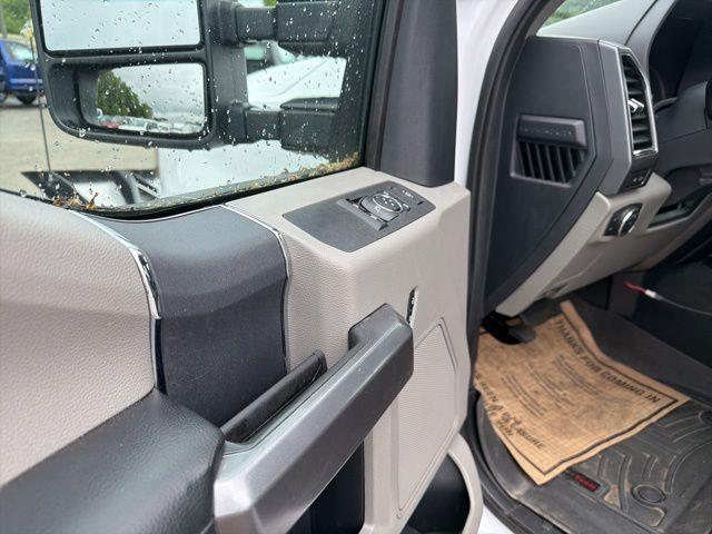 2022 Ford F-350 - $44,923