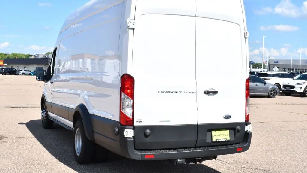 2024 Ford Transit 350 HD