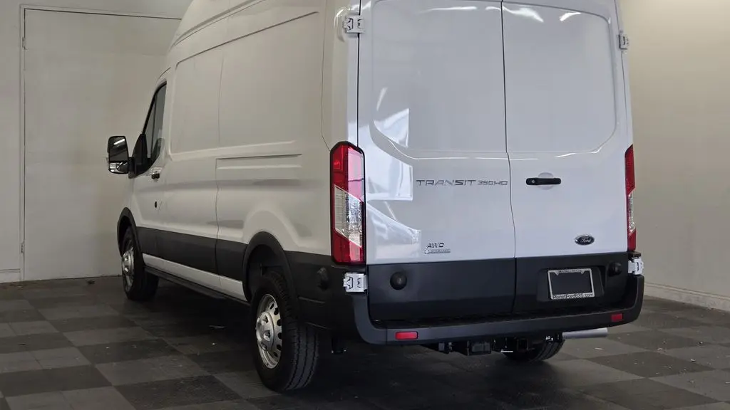 2025 Ford Transit 350 HD
