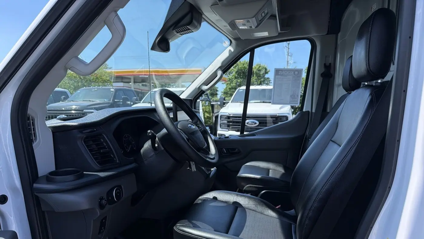 2024 Ford Transit 350 HD