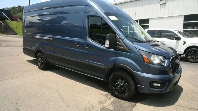 2025 Ford Transit 350 HD